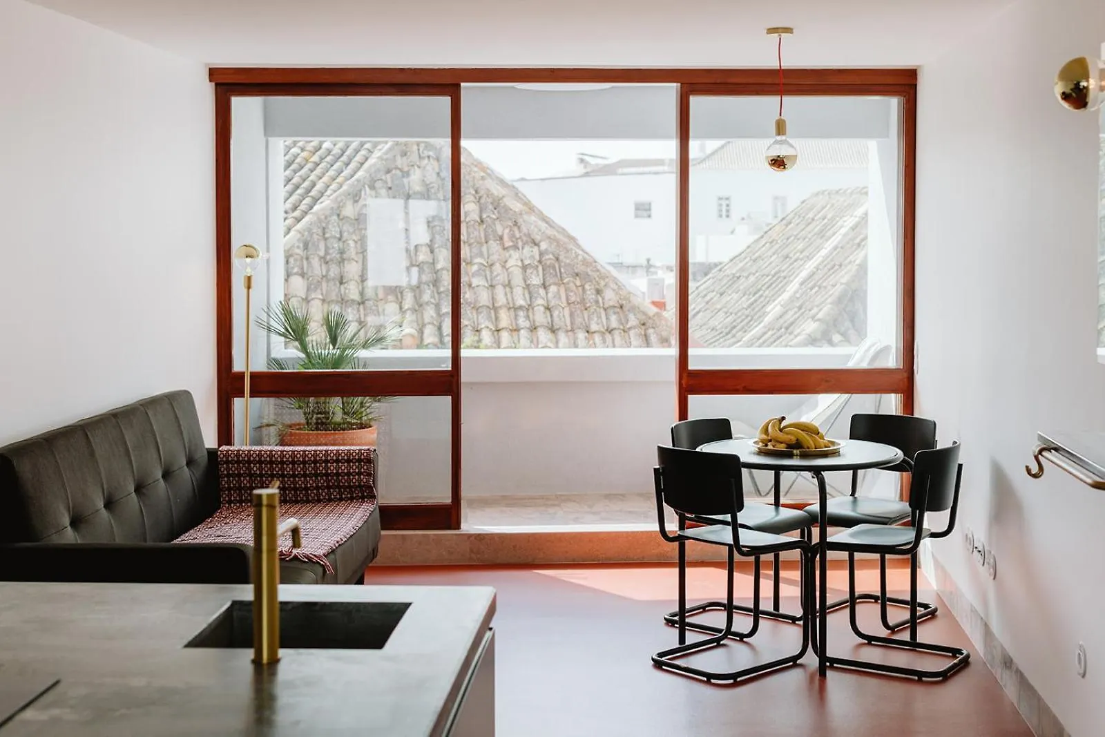 The Modernist, Architecture Experience Apartment Faro